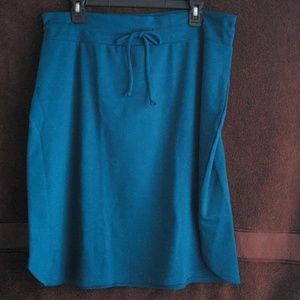 AGNES & DORA LIVE-IN SKIRT